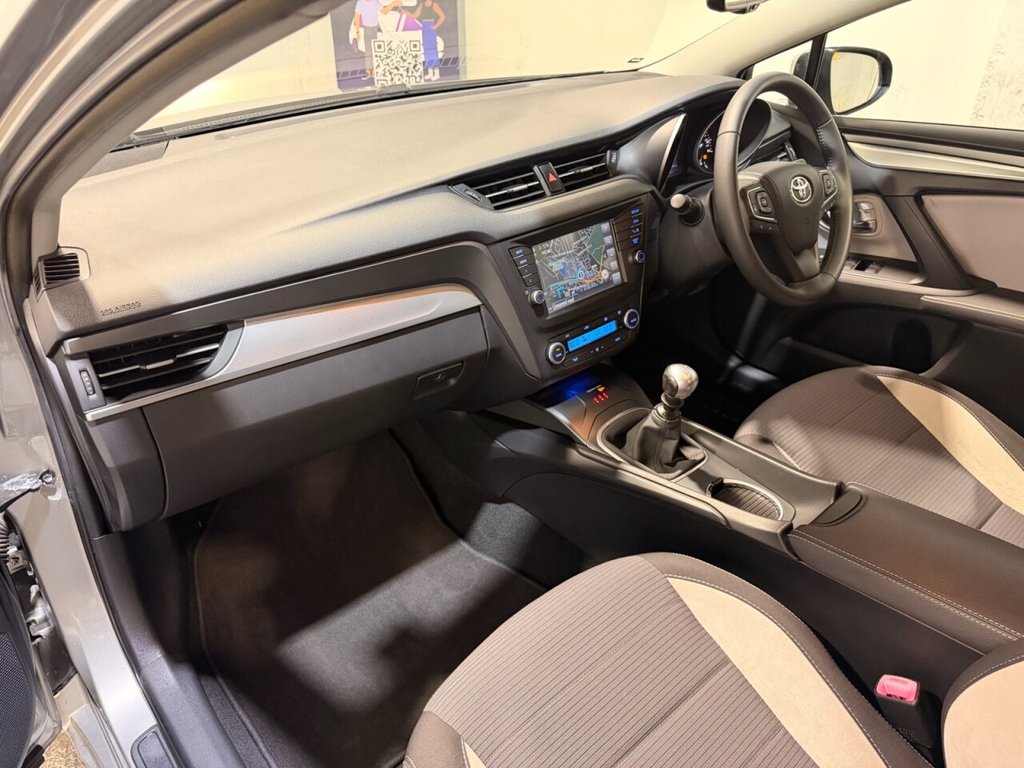 Used Toyota Avensis 2017 for sale - 77384264: Photo 6