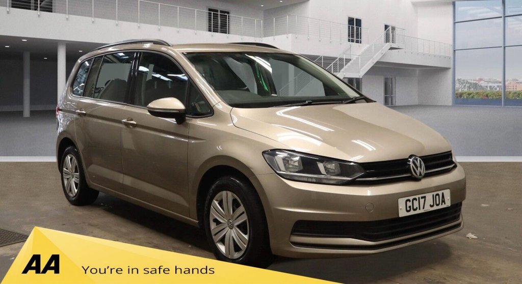 Used Volkswagen Touran 2017 for sale - 78134470: Photo 1