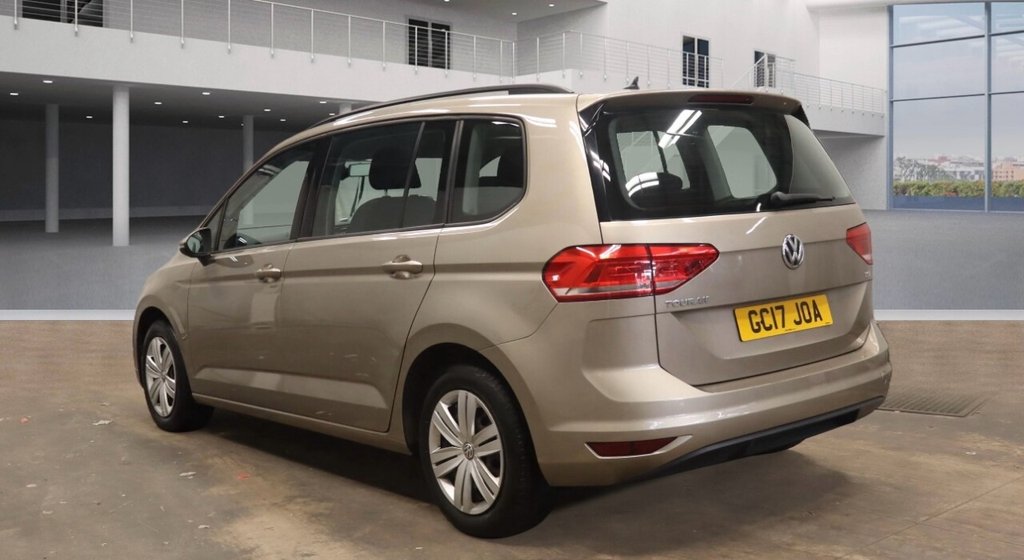 Used Volkswagen Touran 2017 for sale - 78134470: Photo 4