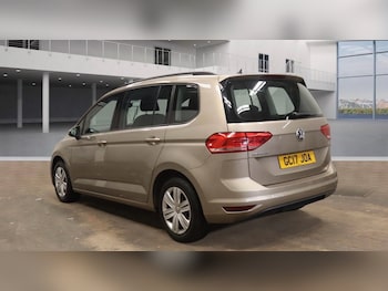 Used Volkswagen Touran 2017 for sale - 78134470: Photo
