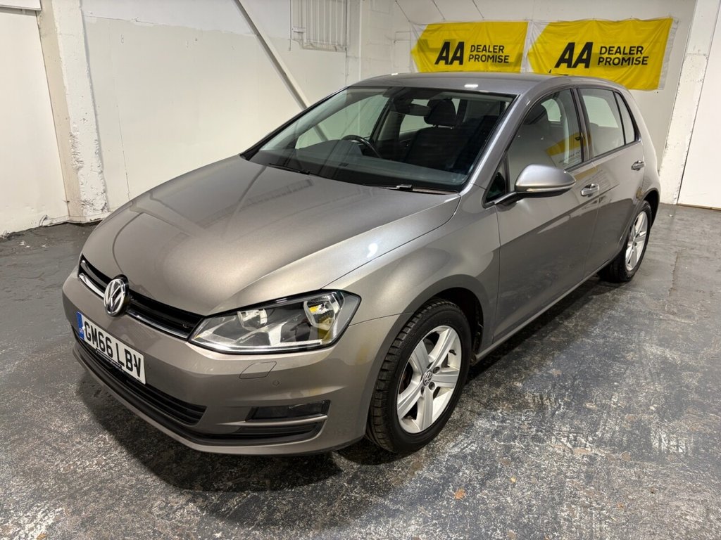 Used Volkswagen Golf 2017 for sale - 76367590: Photo 10