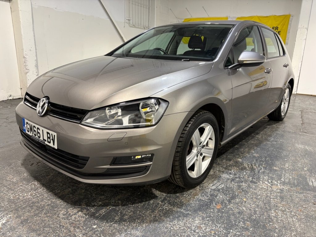 Used Volkswagen Golf 2017 for sale - 76367590: Photo 23