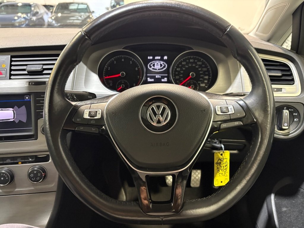 Used Volkswagen Golf 2017 for sale - 76367590: Photo 27