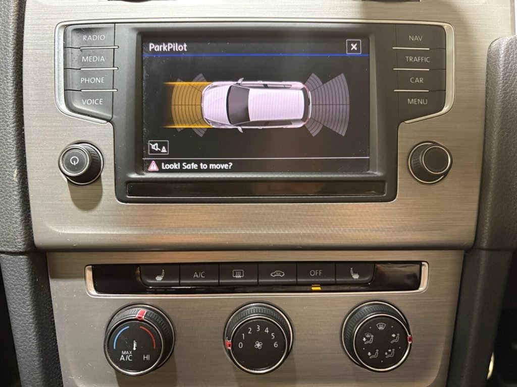 Used Volkswagen Golf 2017 for sale - 76367590: Photo 50