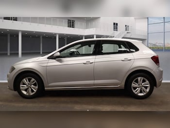 Used Volkswagen Polo 2018 for sale - 77547037: Photo