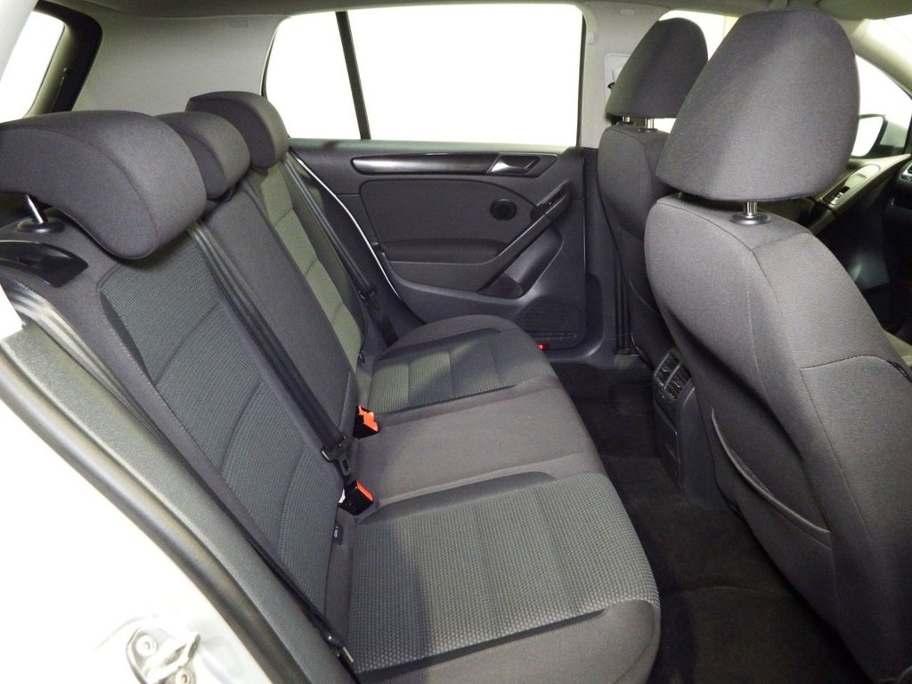 Used Volkswagen Golf 2012 for sale - 76686457: Photo 20