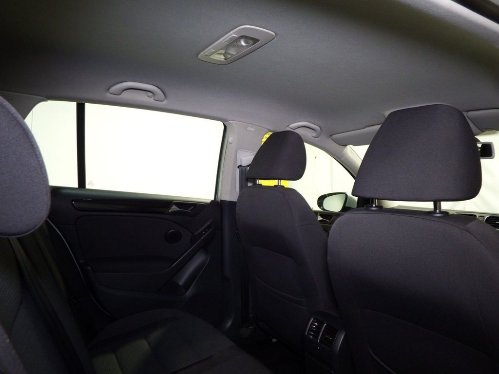 Used Volkswagen Golf 2012 for sale - 76686457: Photo 21