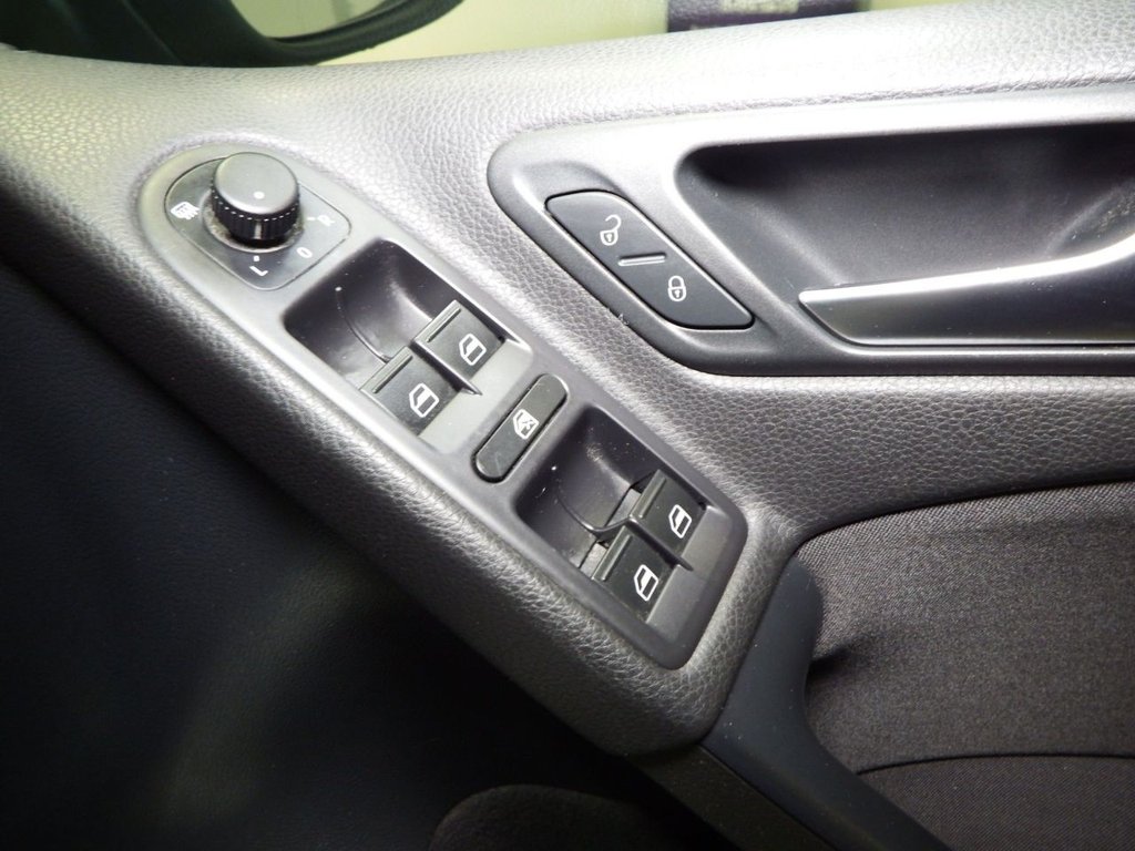 Used Volkswagen Golf 2012 for sale - 76686457: Photo 29