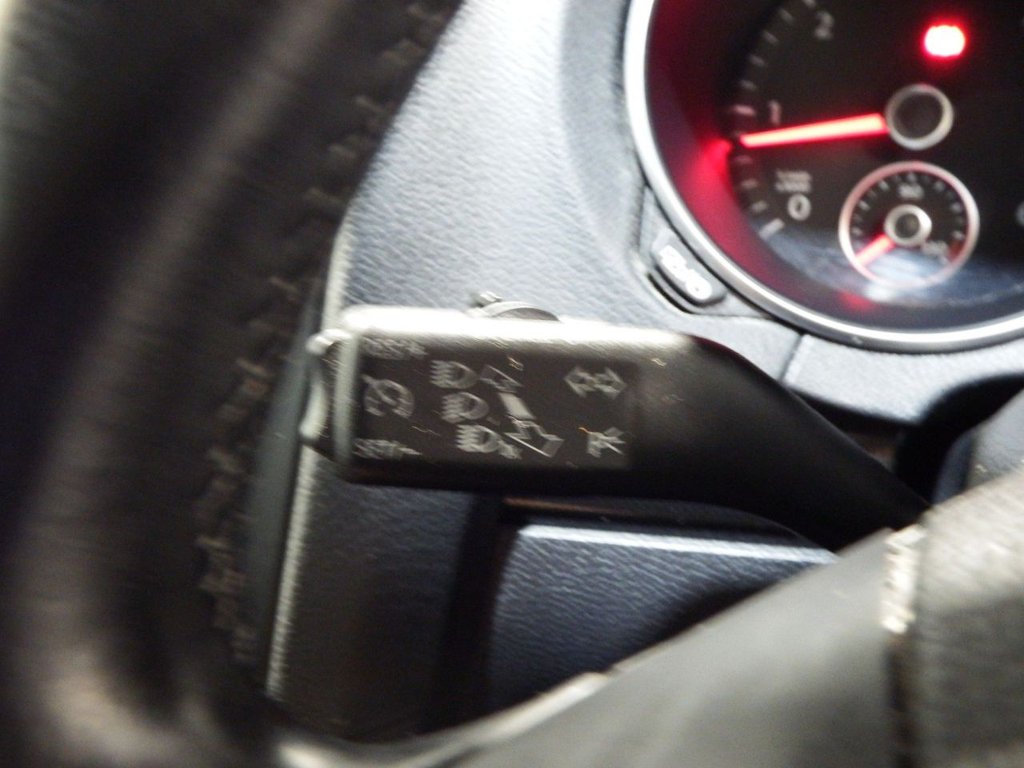 Used Volkswagen Golf 2012 for sale - 76686457: Photo 34