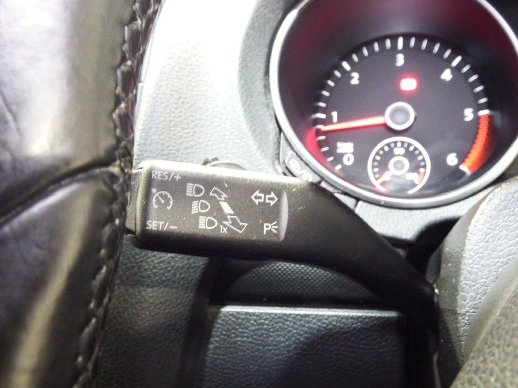 Used Volkswagen Golf 2012 for sale - 76686457: Photo 37