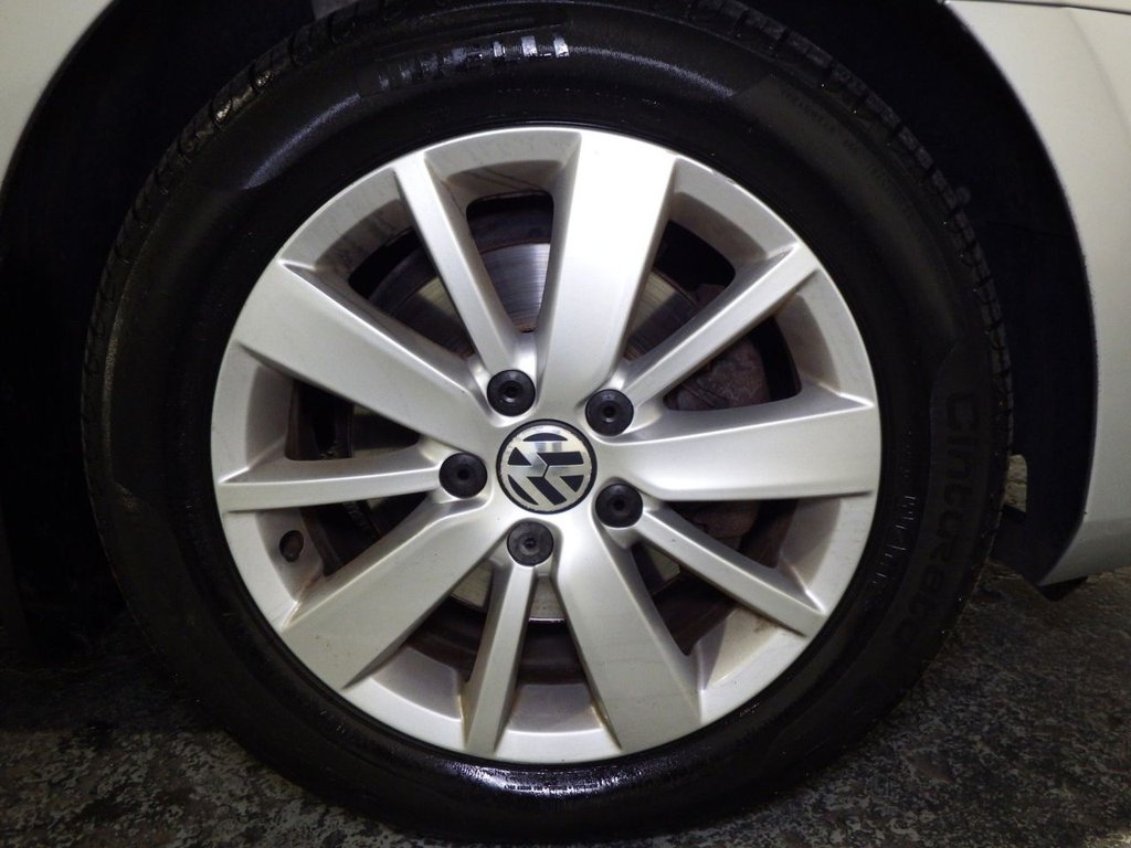 Used Volkswagen Golf 2012 for sale - 76686457: Photo 39