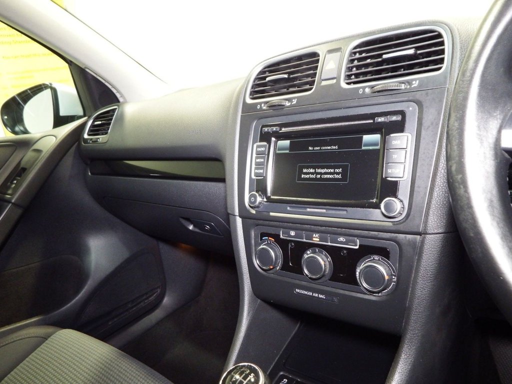 Used Volkswagen Golf 2012 for sale - 76686457: Photo 7