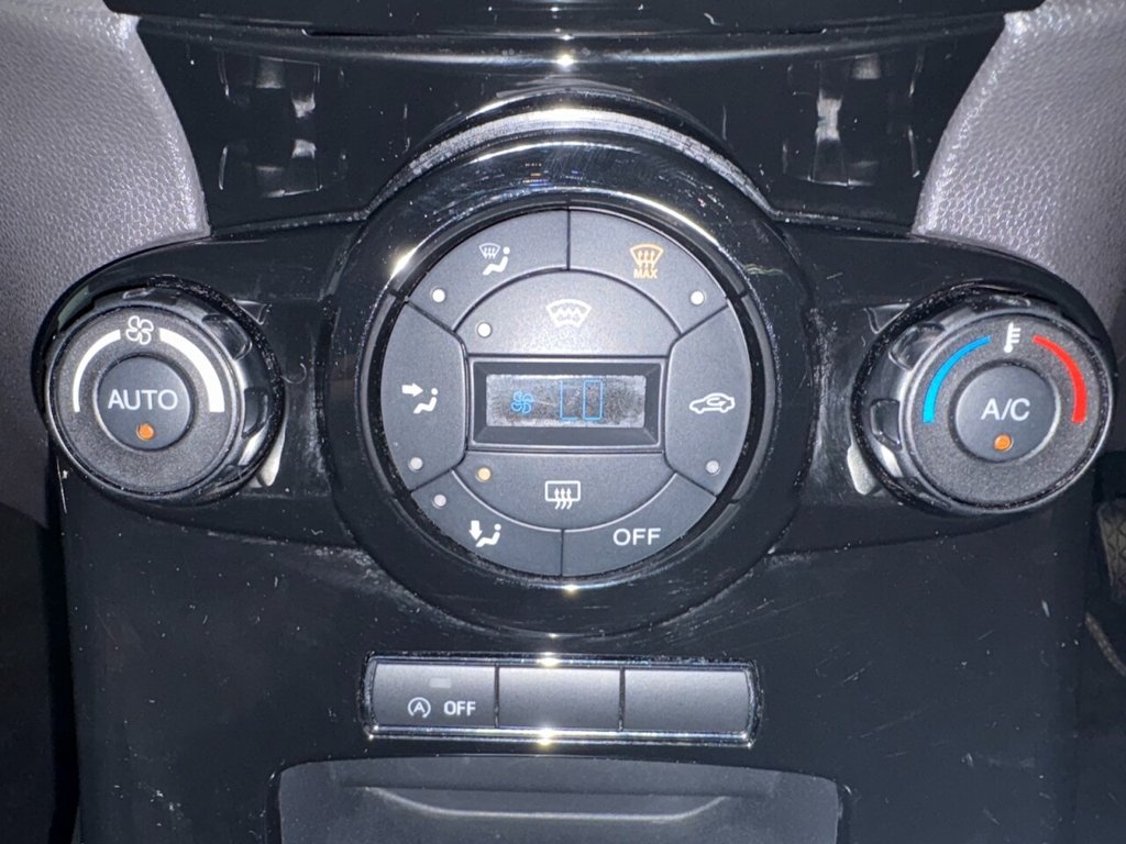 Used Ford Fiesta 2015 for sale - 76441799: Photo 19