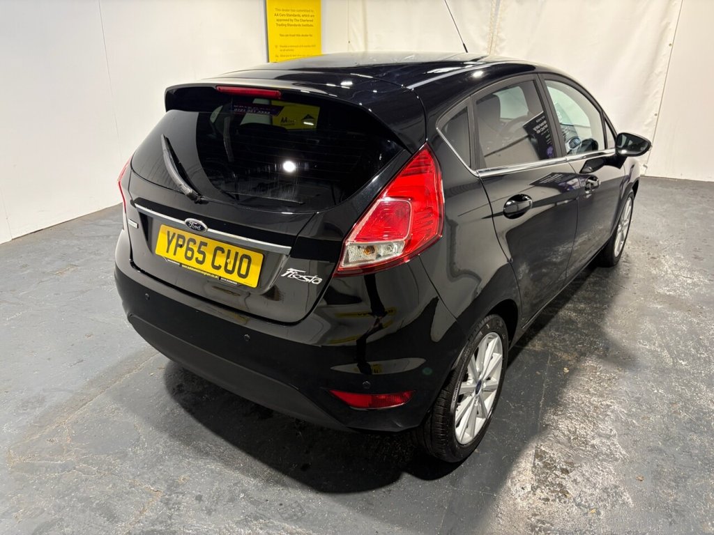 Used Ford Fiesta 2015 for sale - 76441799: Photo 2