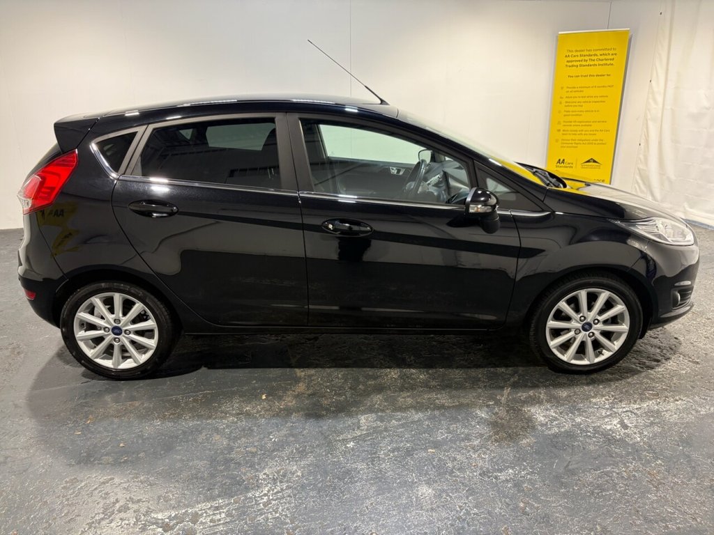 Used Ford Fiesta 2015 for sale - 76441799: Photo 4