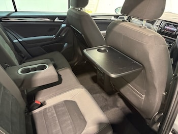 Used Volkswagen Golf SV 2015 for sale - 79166743: Photo