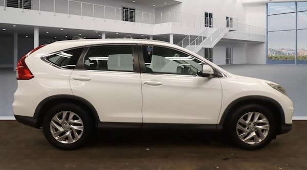 Used Honda CR-V 2016 for sale - 76236030: Photo 2