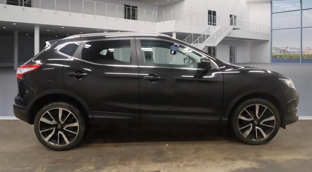 Used Nissan Qashqai 2014 for sale - 77990932: Photo 6