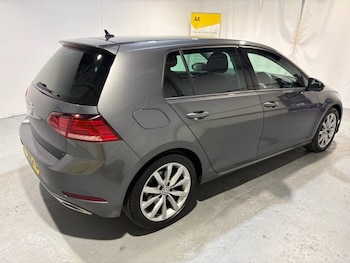 Used Volkswagen Golf 2018 for sale - 79517717: Photo