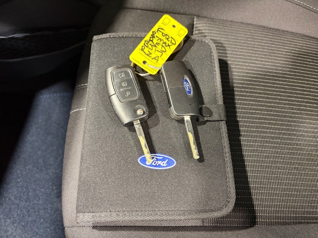 Used Ford B-MAX 2017 for sale - 76439142: Photo 17