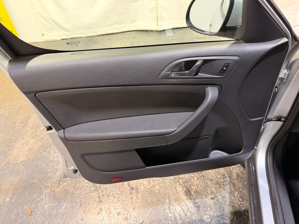 Used Skoda Yeti 2017 for sale - 76582647: Photo 40