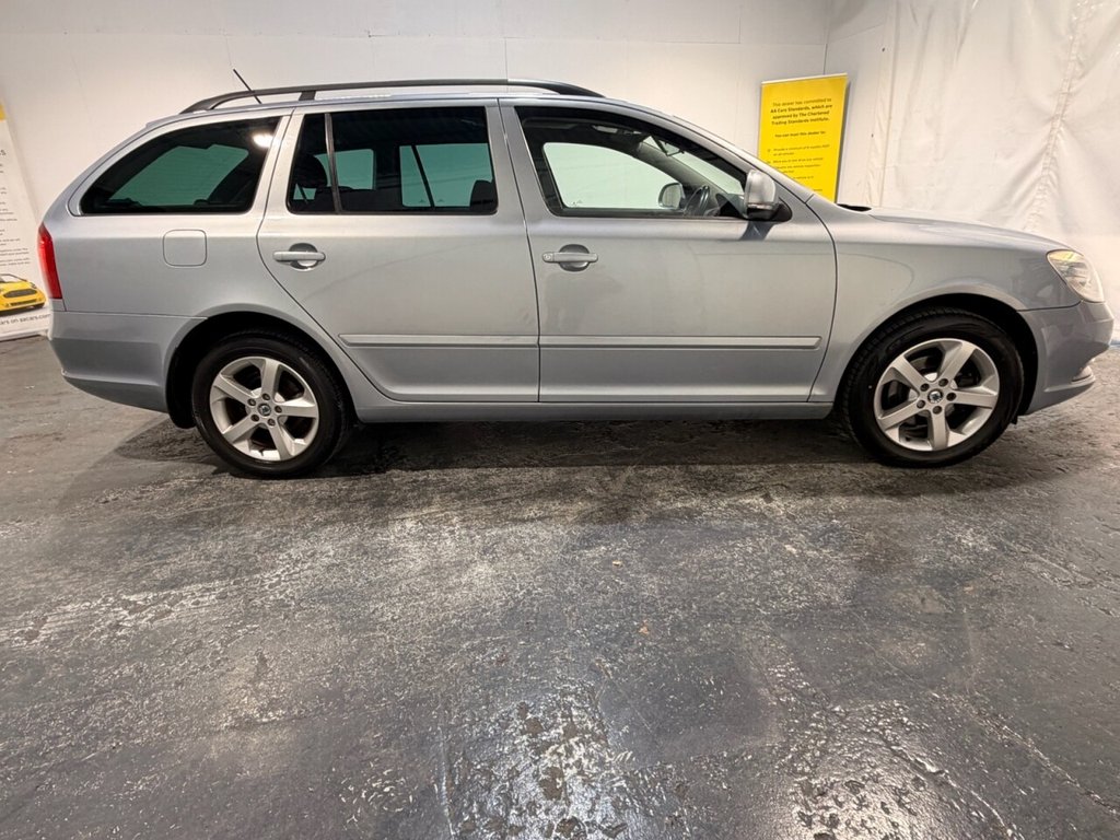 Used Skoda Octavia 2011 for sale - 77719807: Photo 25