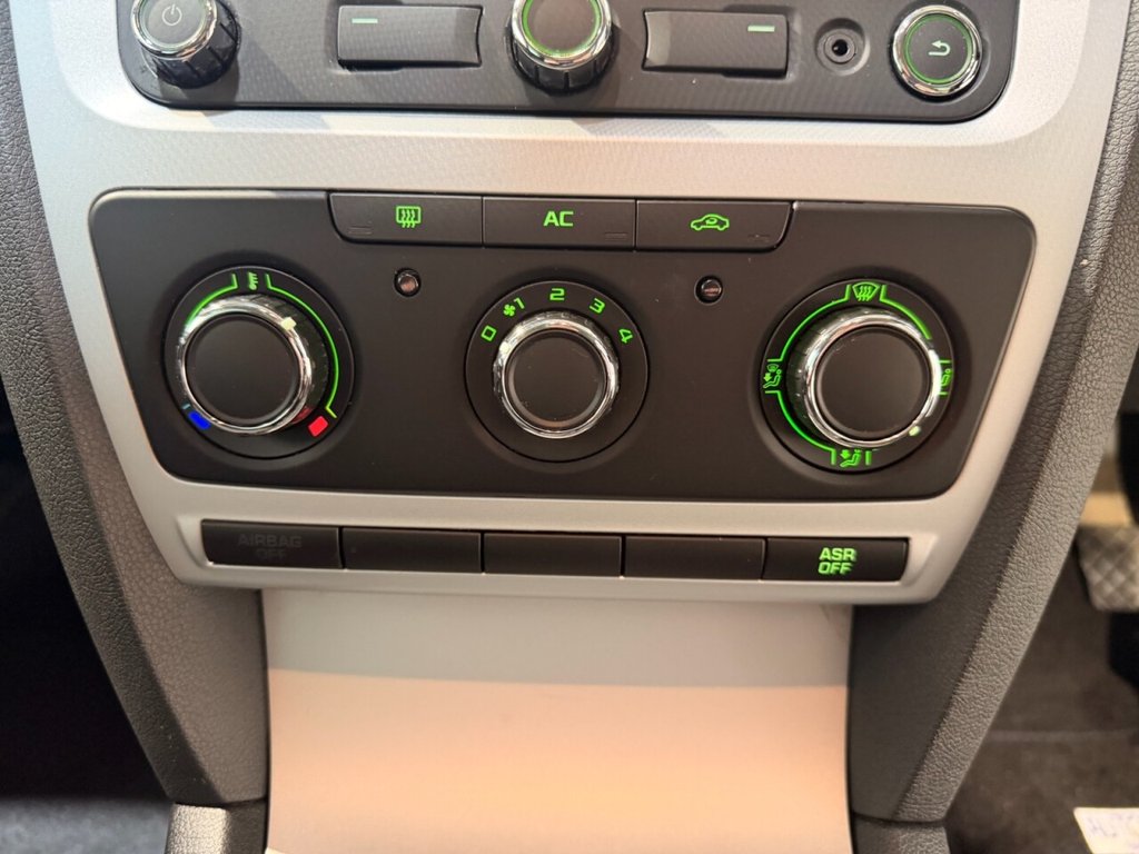 Used Skoda Octavia 2011 for sale - 77719807: Photo 49