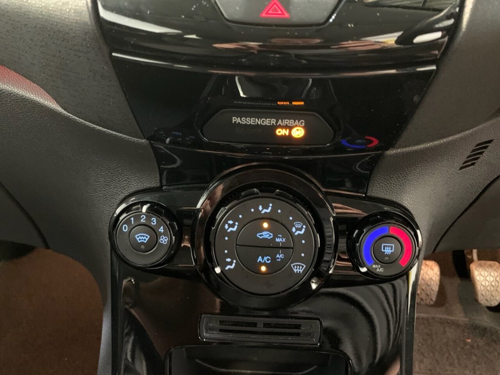 Used Ford Fiesta 2016 for sale - 75680968: Photo 45