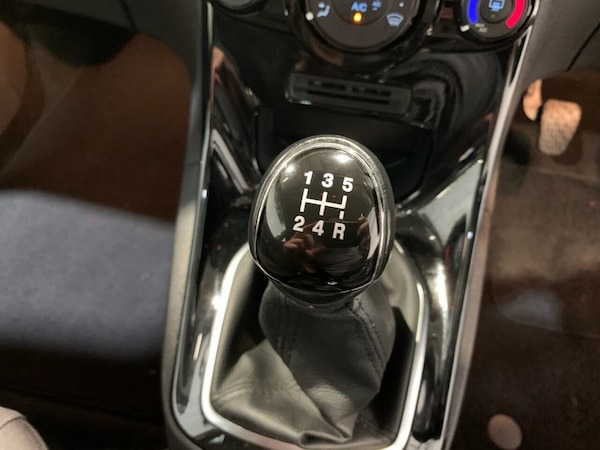 Used Ford Fiesta 2016 for sale - 75680968: Photo 46