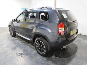 Used Dacia Duster 2017 for sale - 77708865: Photo