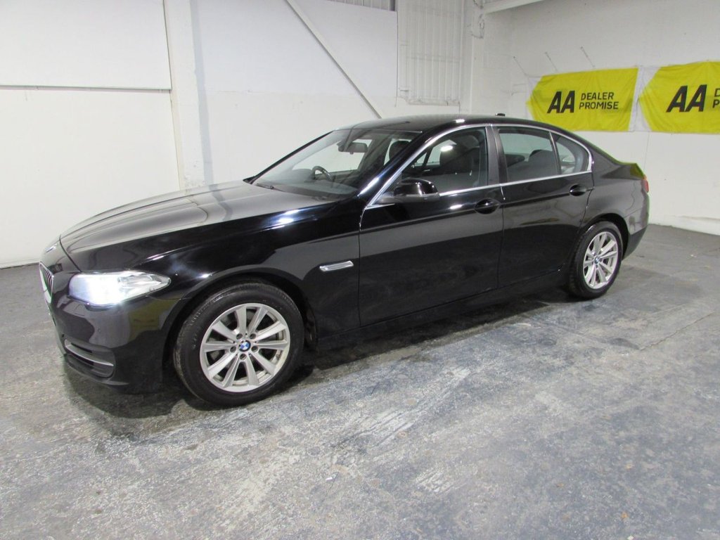 Used BMW 5 Series 2017 for sale - 77200530: Photo 2
