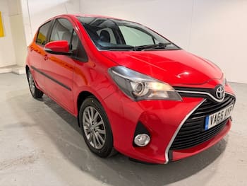 Used Toyota Yaris 2017 for sale - 79619425: Photo