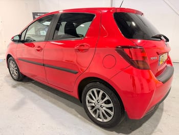 Used Toyota Yaris 2017 for sale - 79619425: Photo