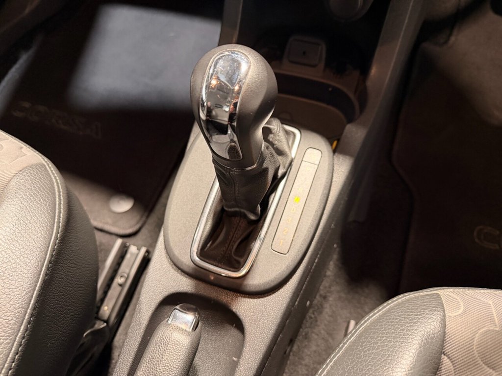 Used Vauxhall Corsa 2013 for sale - 77341363: Photo 8