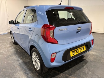 Used Kia Picanto 2019 for sale - 76223902: Photo 2