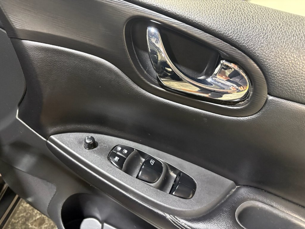 Used Nissan Pulsar 2015 for sale - 76950391: Photo 27