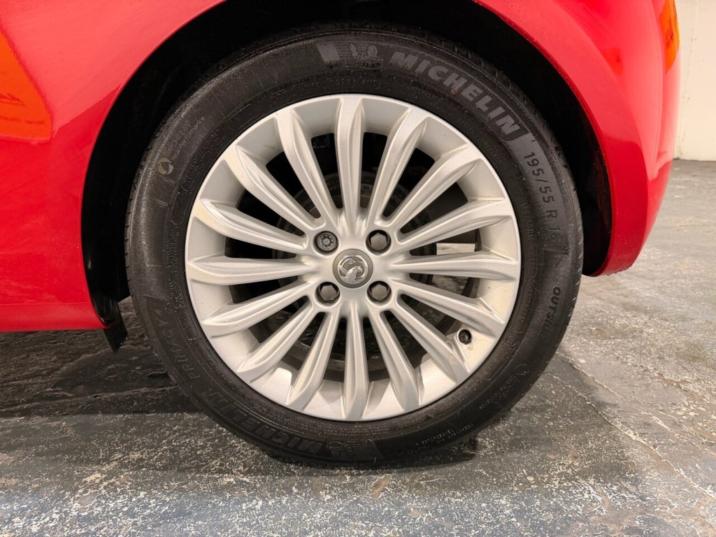 Used Vauxhall ADAM 2017 for sale - 77227308: Photo 45