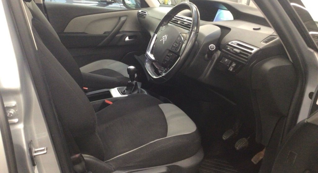 Used Citroen C4 Picasso 2016 for sale - 77547107: Photo 4