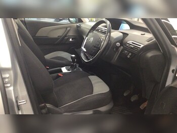 Used Citroen C4 Picasso 2016 for sale - 77547107: Photo