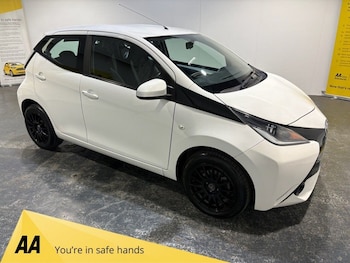 Used Toyota AYGO 2015 for sale - 75716733: Photo