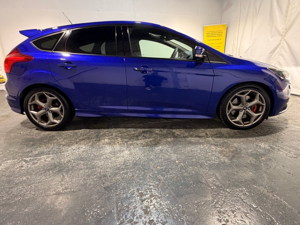 Used Ford Focus 2014 for sale - 77792260: Photo 11