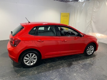 Used Volkswagen Polo 2018 for sale - 75432468: Photo