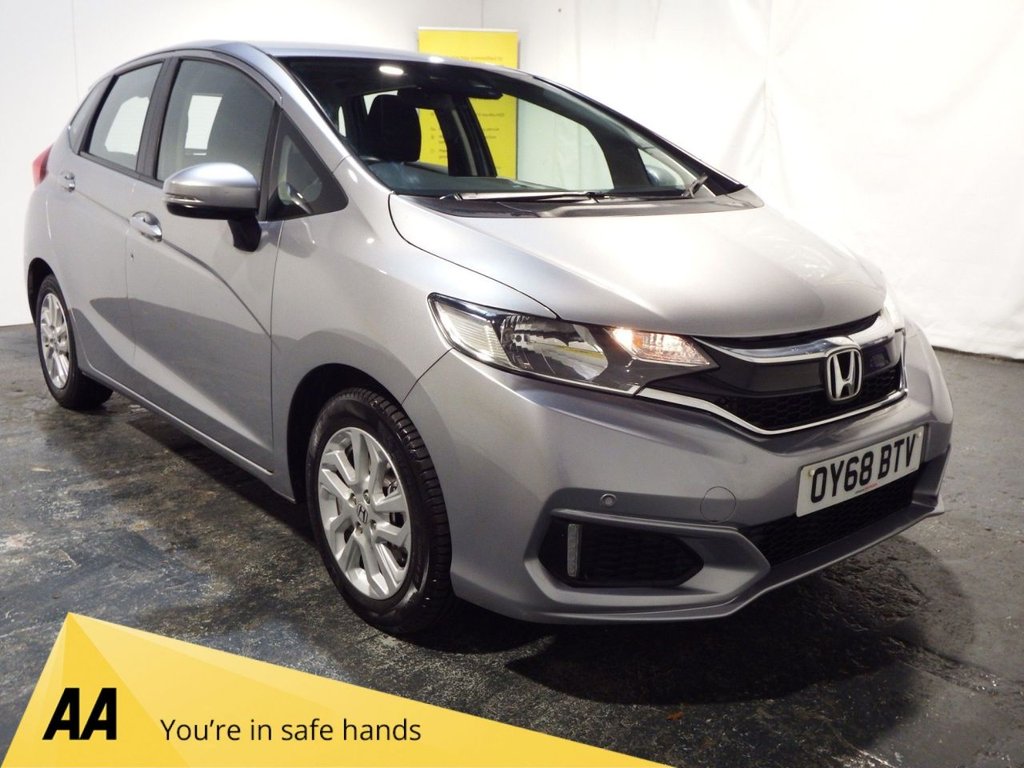 Used Honda Jazz 2018 for sale - 76973769: Photo 1