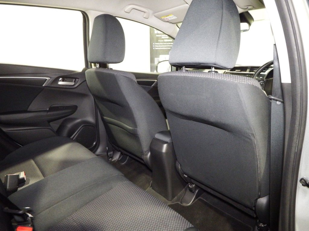 Used Honda Jazz 2018 for sale - 76973769: Photo 15