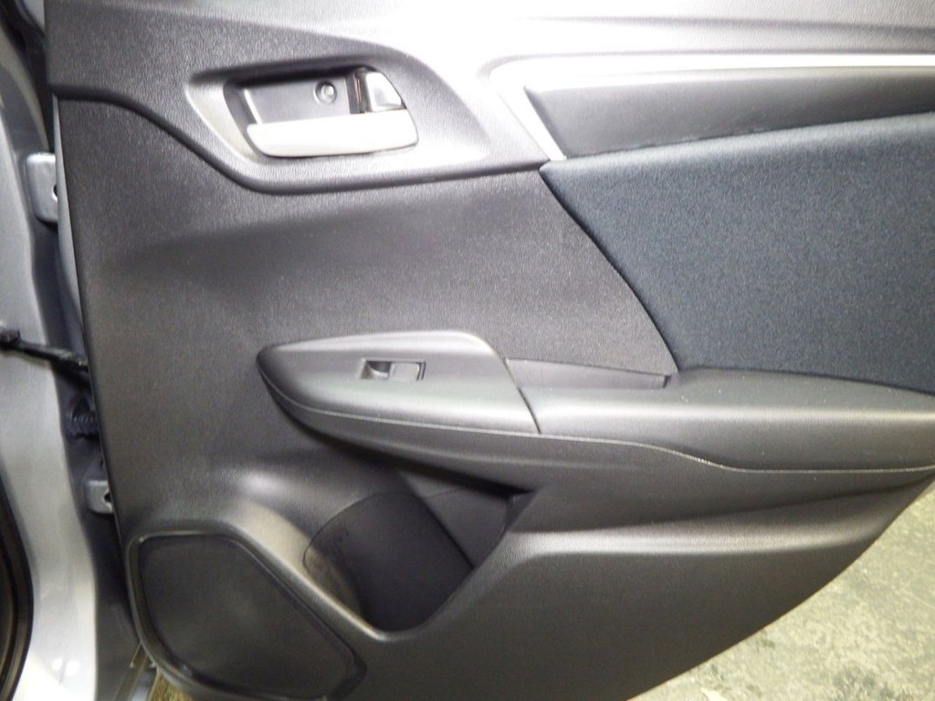 Used Honda Jazz 2018 for sale - 76973769: Photo 17