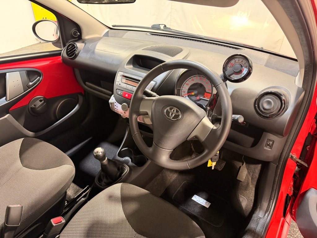 Used Toyota AYGO 2014 for sale - 77655253: Photo 44