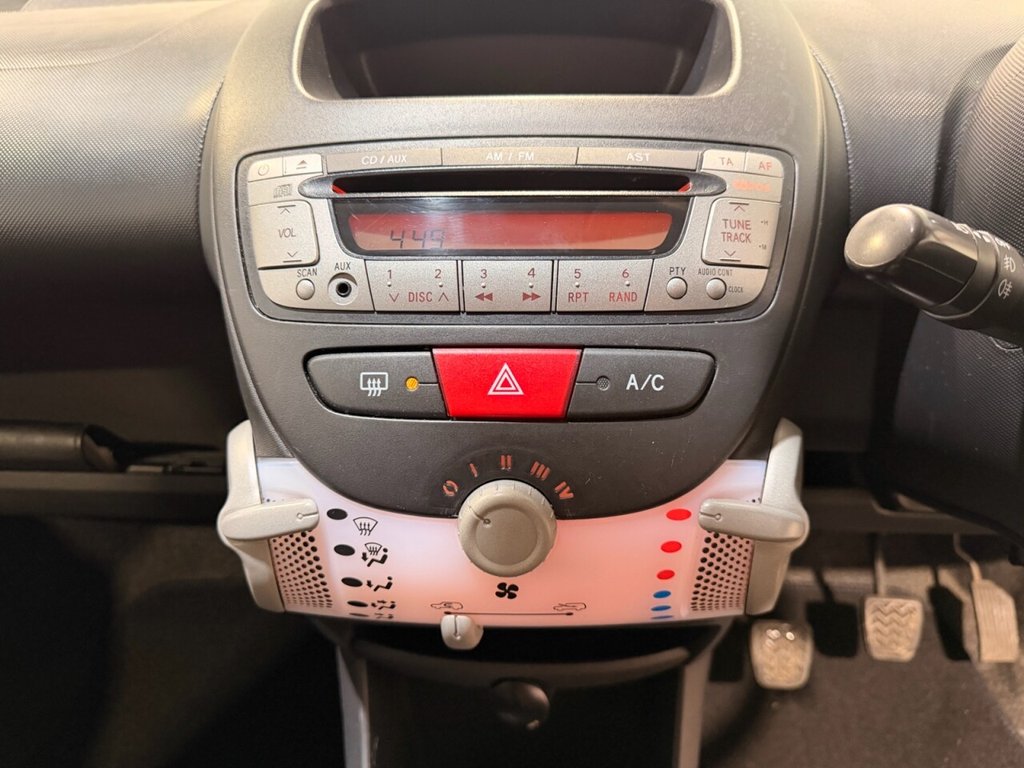 Used Toyota AYGO 2014 for sale - 77655253: Photo 48