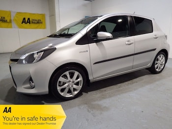 Used Toyota Yaris 2013 for sale - 79142263: Photo