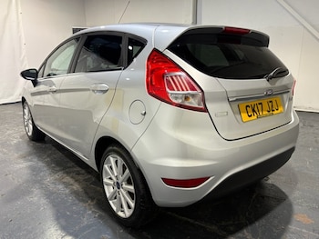 Used Ford Fiesta 2017 for sale - 76430414: Photo