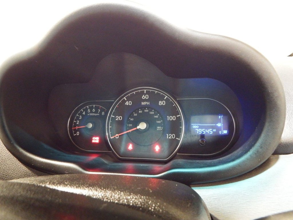 Used Hyundai i10 2012 for sale - 76751387: Photo 11